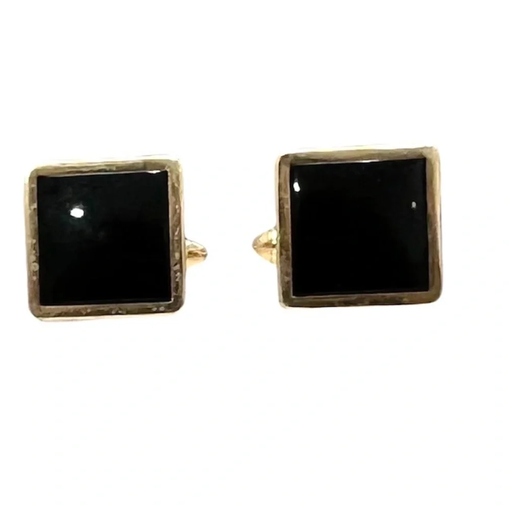 VINTAGE SWANK GOLD TONE & BLACK ENAMEL SQUARE CUFFLINKS & SHIRT STUDS